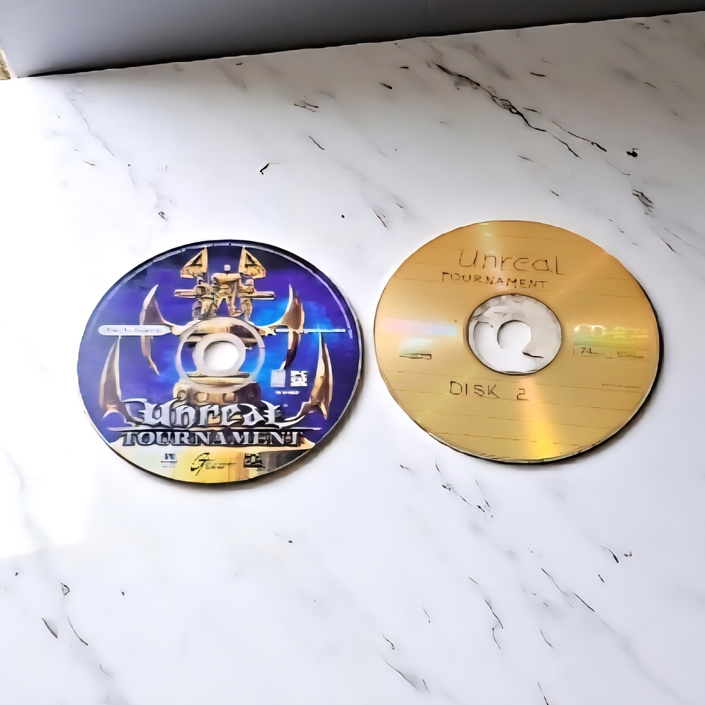 Vintage 1999 Epic Games Unreal Tournament PC CD-ROM Game  (2-DISC) LOT Untested!